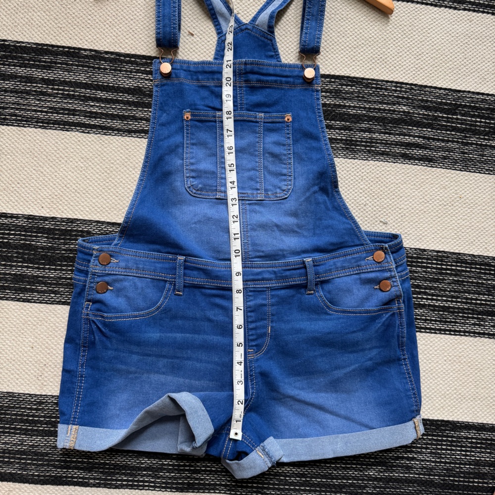 No Boundaries Overalls Womens Blue Denim Short Jumpsuit Size L(11-13) - Picture 7 of 10